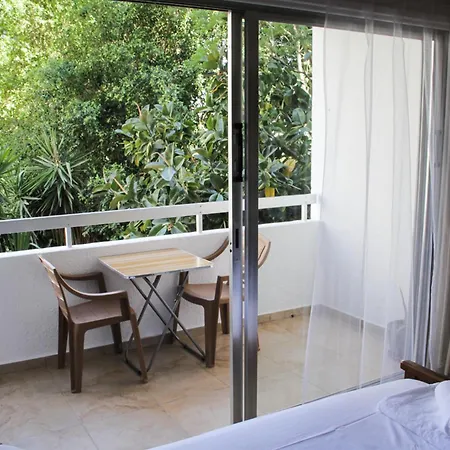 Piale Palms Makenzie Front Apartment, Appartement *