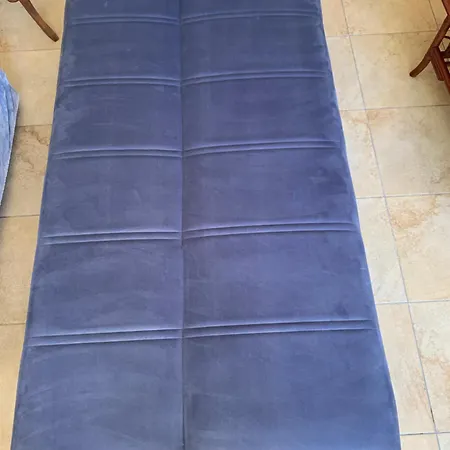 Piale Palms Makenzie Front Apartment, לרנקה