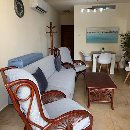 Piale Palms Makenzie Front Apartment, * 라르나카