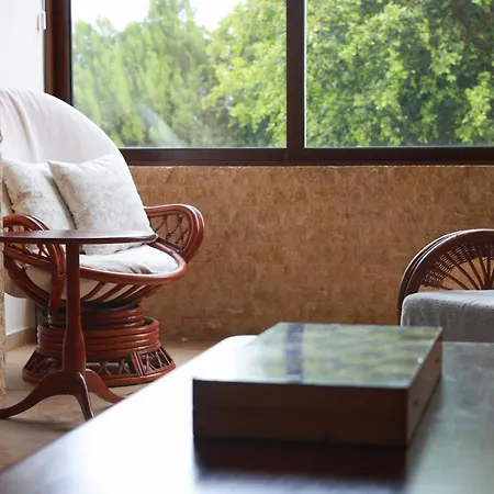 Apartment Piale Palms Makenzie Front Apartment, *