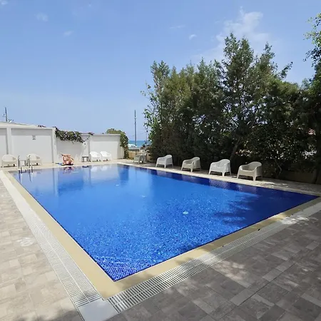 Piale Palms Makenzie Front Airport Area Larnaca